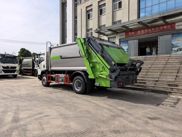 Мусоровоз HOWO с задней загрузкой и компактором, 12 м³, Suizhou Hongda Automobile Sales Co., Ltd., Мусоровоз HOWO с задней загрузкой и компактором, 12 м³