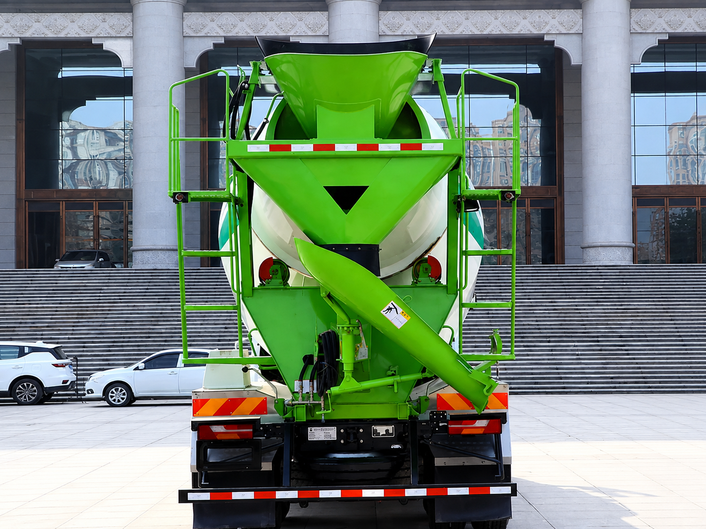 Shacman 8m³ Concrete Mixer Truck, Suizhou Hongda Automobile Sales Co., Ltd.,Shacman 8m³ Concrete Mixer Truck