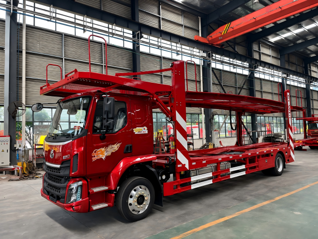 Transporteur de 6 voitures Dongfeng Liuzhou Motor Chenglong, Suizhou Hongda Automobile Sales Co., Ltd., Transporteur de 6 voitures Dongfeng Liuzhou Motor Chenglong