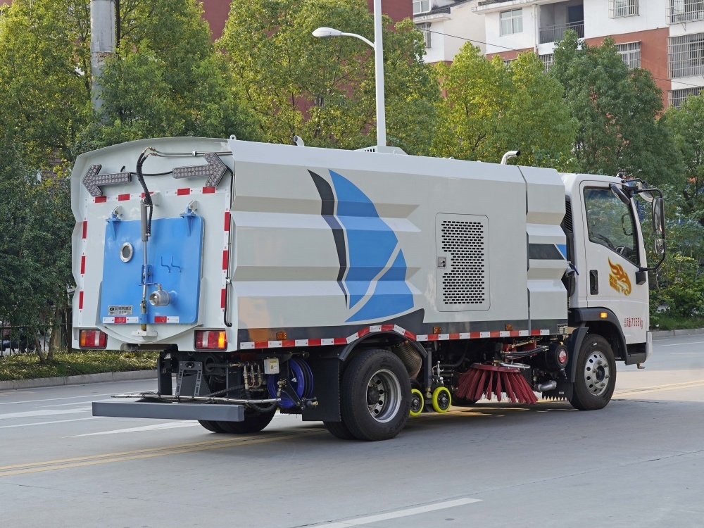 Camion balayeuse de voirie haute pression SINOTRUK Homan 3+3 m³, Suizhou Hongda Automobile Sales Co., Ltd., Camion balayeuse de voirie haute pression SINOTRUK Homan 3+3 m³