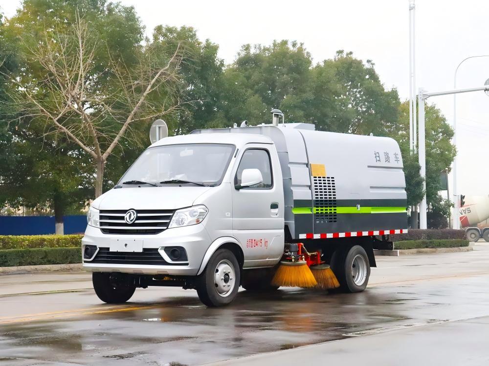 Camion balayeuse de voirie compacte Dongfeng 1,7 m³, Suizhou Hongda Automobile Sales Co., Ltd., Camion balayeuse de voirie compacte Dongfeng 1,7 m³