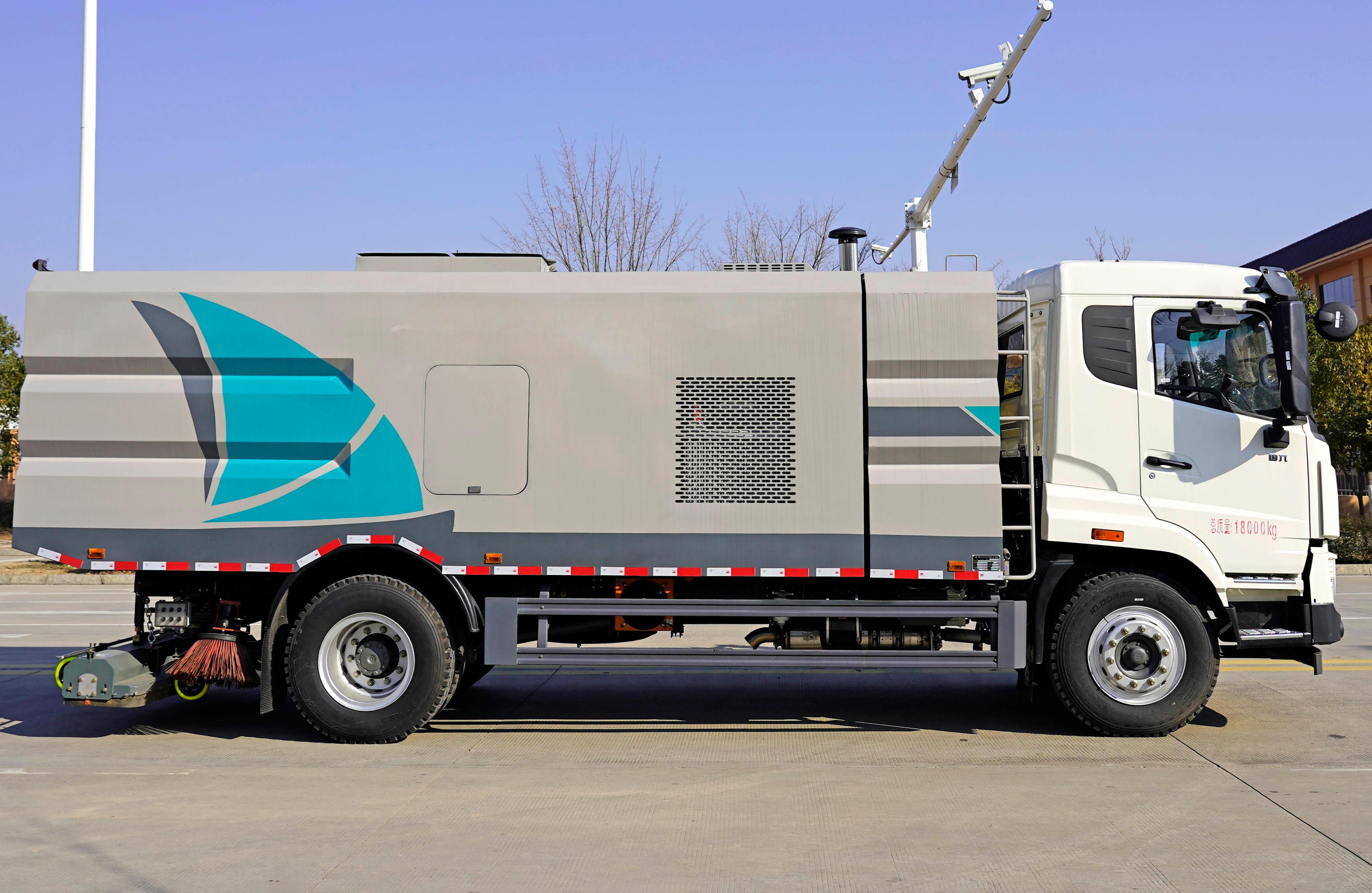 Вакуумная подметальная машина Sinotruk Howo V5 Series 8m³, Suizhou Hongda Automobile Sales Co., Ltd., HOWO 8m³ Heavy-Duty Vacuum Sweeper Truck