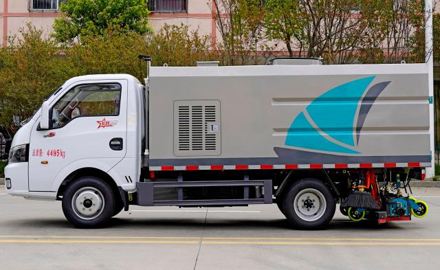 Camion balayeuse aspirante robuste DongFeng de 3 m³, Suizhou Hongda Automobile Sales Co., Ltd., Camion balayeuse aspirante robuste DongFeng de 3 m³