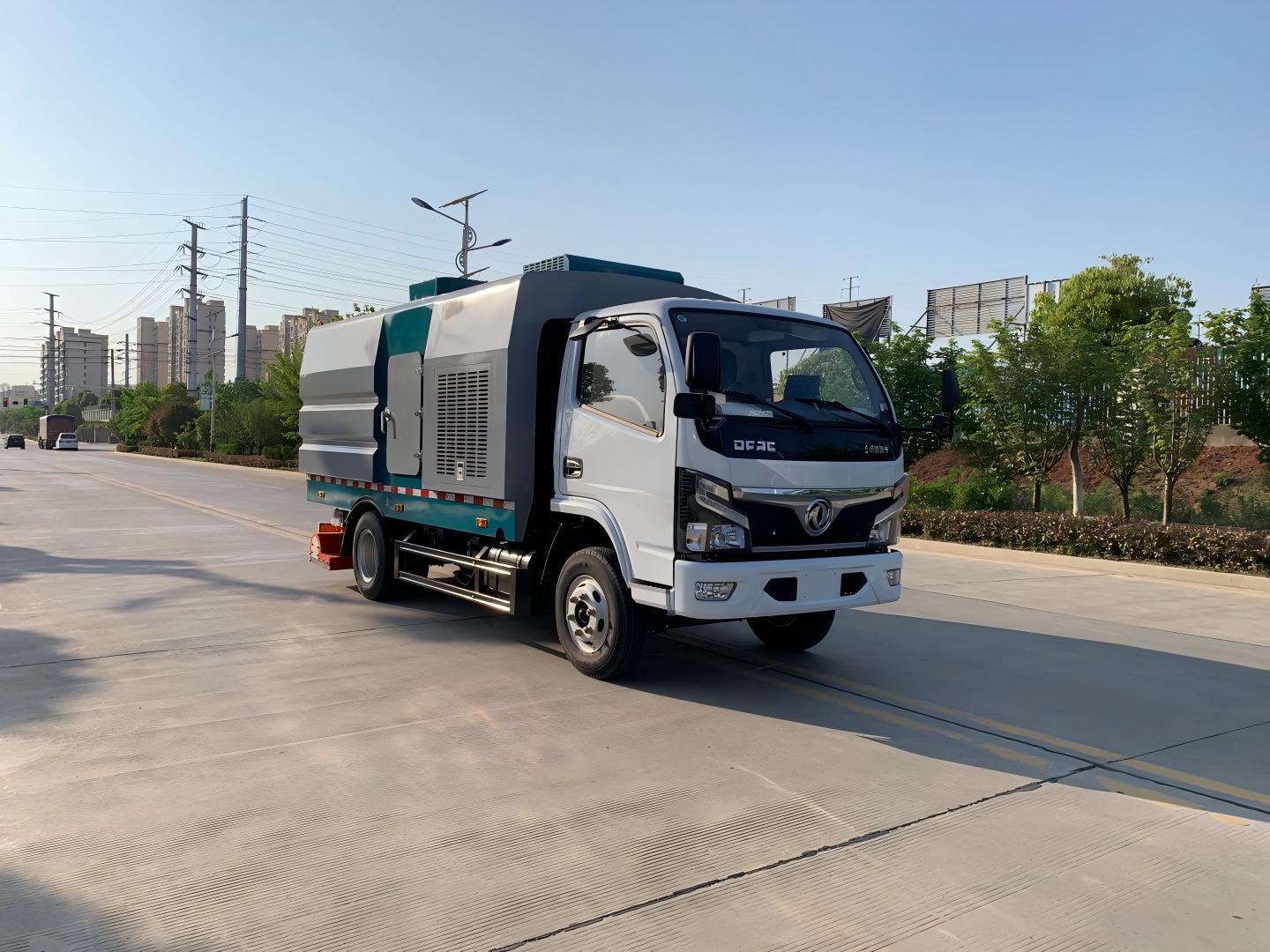 Camion balayeuse aspirante robuste DongFeng de 5 m³, Suizhou Hongda Automobile Sales Co., Ltd., Camion balayeuse aspirante robuste DongFeng de 5 m³