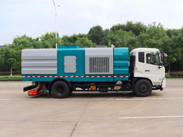 Вакуумная подметальная машина DongFeng 8 м³ для тяжелых условий эксплуатации, Suizhou Hongda Automobile Sales Co., Ltd., Вакуумная подметальная машина DongFeng 8 м³ для тяжелых условий эксплуатации