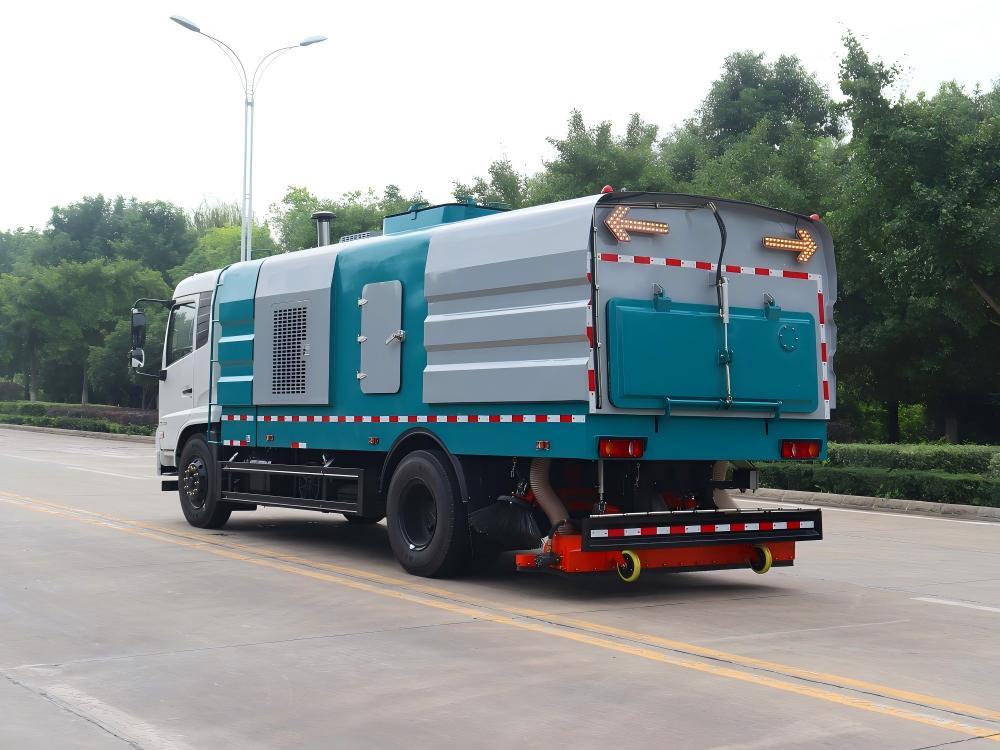 Вакуумная подметальная машина DongFeng 8 м³ для тяжелых условий эксплуатации, Suizhou Hongda Automobile Sales Co., Ltd., Вакуумная подметальная машина DongFeng 8 м³ для тяжелых условий эксплуатации