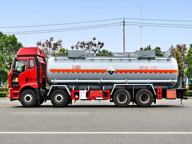FAW Jiefang 18m³ Sulfuric Acid Chemical Tanker Truck, Suizhou Hongda Automobile Sales Co., Ltd.,FAW Jiefang 18m³ Sulfuric Acid Chemical Tanker Truck