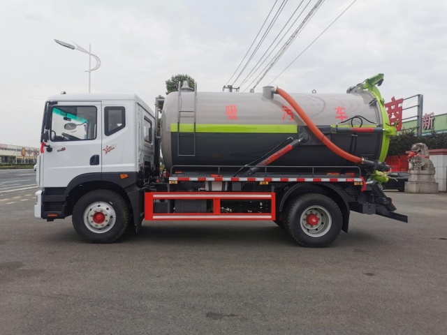 Camion d'aspiration des eaux usées sous vide DongFeng de 10 m³, Suizhou Hongda Automobile Sales Co., Ltd., Camion d'aspiration des eaux usées sous vide DongFeng de 10 m³