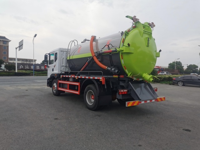 Camion d'aspiration des eaux usées sous vide DongFeng de 10 m³, Suizhou Hongda Automobile Sales Co., Ltd., Camion d'aspiration des eaux usées sous vide DongFeng de 10 m³