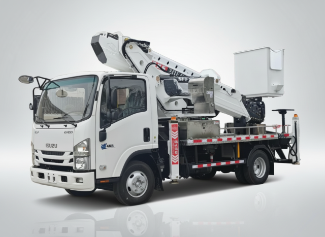 Грузовой автомобиль ISUZU с телескопической стрелой 30 м, Suizhou Hongda Automobile Sales Co., Ltd., Грузовой автомобиль ISUZU с телескопической стрелой 30 м