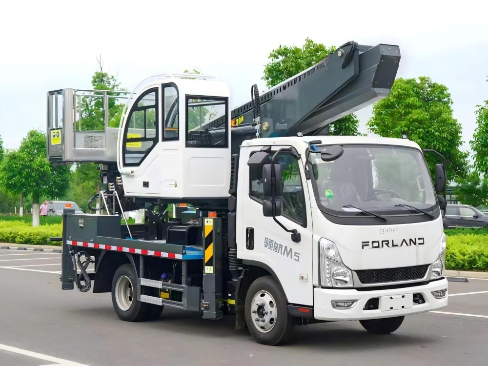 Camión plataforma elevadora telescópica FORLAND de 30 m, Suizhou Hongda Automobile Sales Co., Ltd., Camión plataforma elevadora telescópica FORLAND de 30 m