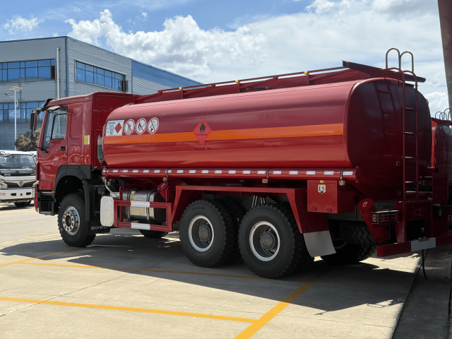 Camión cisterna de combustible Sinotruk Howo H77L Serie 20–25 m³, Suizhou Hongda Automobile Sales Co., Ltd., Camión cisterna de combustible Sinotruk Howo H77L Serie 20–25 m³
