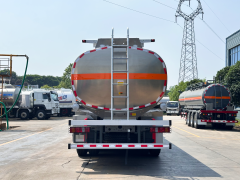 Camión cisterna de combustible Sinotruk Howo TX Series de 30–35 m³, Suizhou Hongda Automobile Sales Co., Ltd., Camión cisterna de combustible Sinotruk Howo TX Series de 30–35 m³