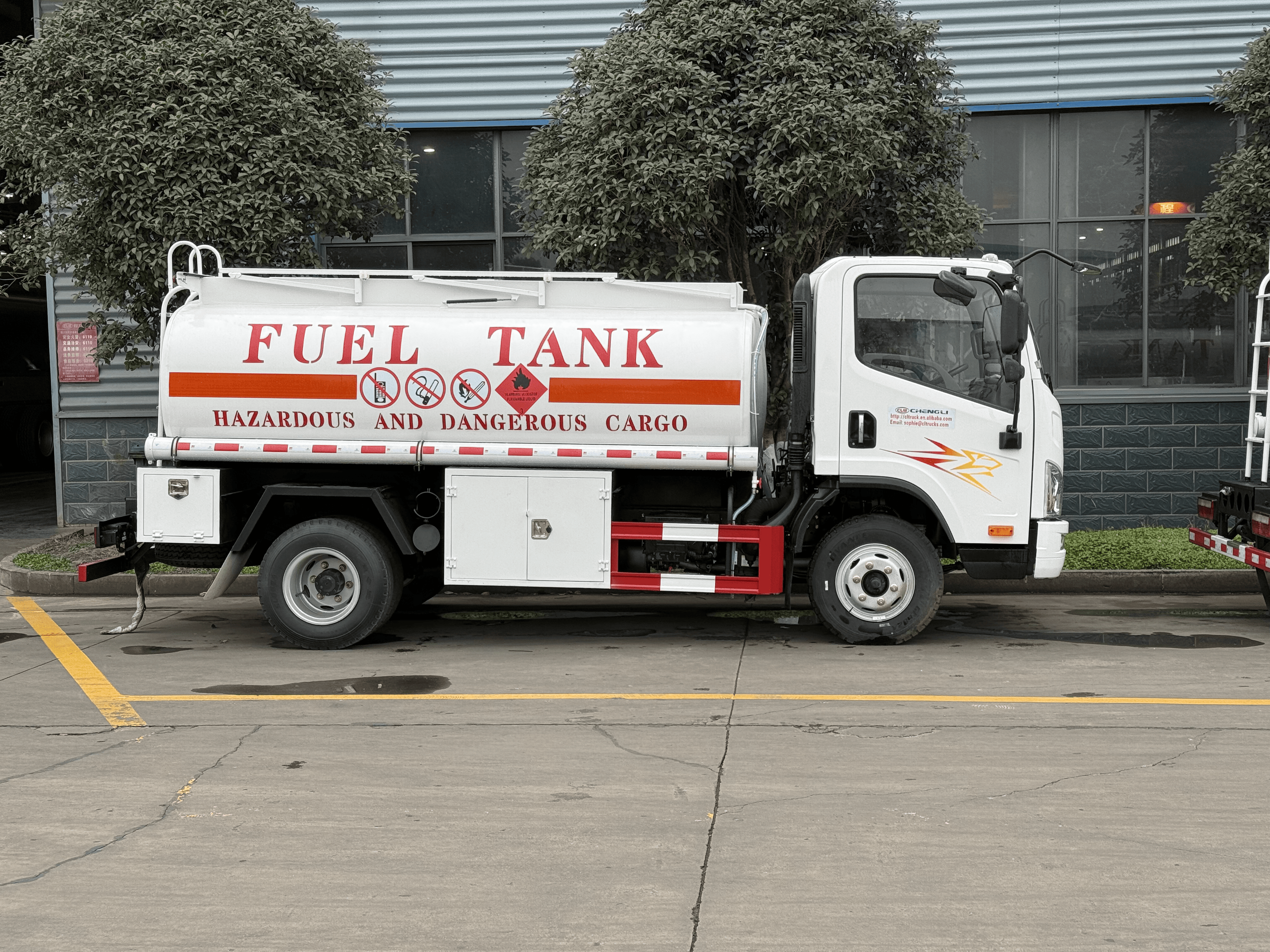 Cisterna de combustible FAW Jiefang VR Serie 6,2 m³, Suizhou Hongda Automobile Sales Co., Ltd.,Cisterna de combustible FAW Jiefang VR Serie 6,2 m³