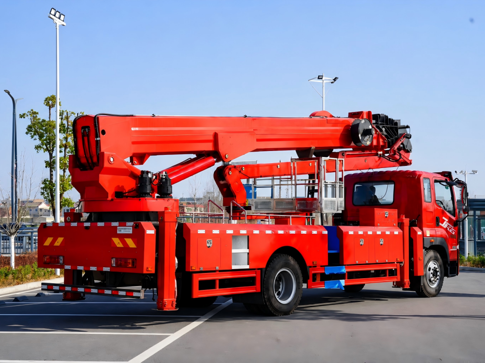 Camion nacelle télescopique FAW JK6 50 m, Suizhou Hongda Automobile Sales Co., Ltd., Camion nacelle télescopique FAW JK6 50 m