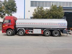 Camion-citerne pour produits chimiques dangereux FAW Jiefang de 21 m³, Suizhou Hongda Automobile Sales Co., Ltd., camion-citerne pour produits chimiques à acide sulfurique Howo série G5x de 10 tonnes