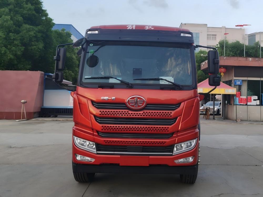 Camion-citerne pour produits chimiques dangereux FAW Jiefang de 14 m³, Suizhou Hongda Automobile Sales Co., Ltd., Camion-citerne pour produits chimiques dangereux FAW Jiefang de 14 m³