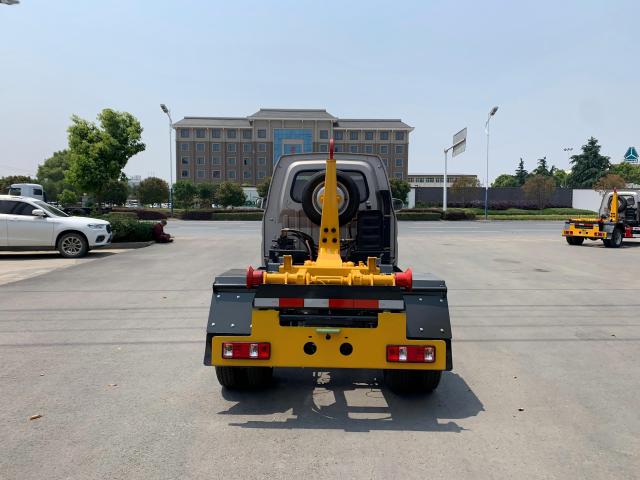 Camión de basura Dongfeng de 11 toneladas con sistema de gancho elevador, Suizhou Hongda Automobile Sales Co., Ltd., Camión de basura Dongfeng de 11 toneladas con sistema de gancho elevador