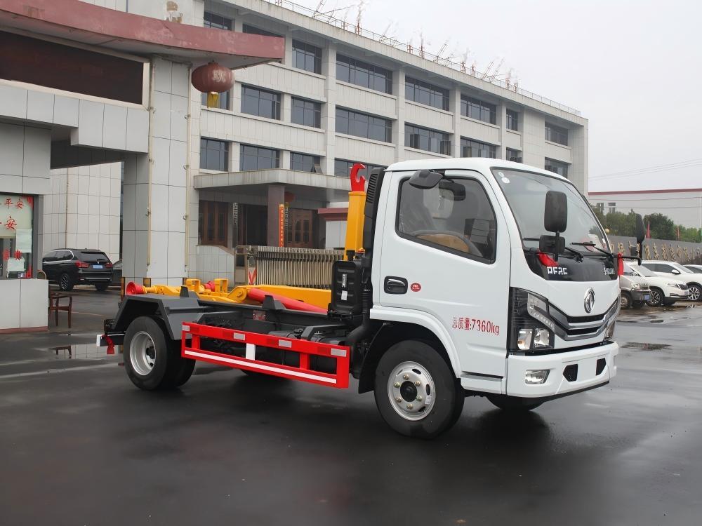 Camion à ordures à crochet de 8 tonnes Dongfeng, Suizhou Hongda Automobile Sales Co., Ltd., Camion à ordures à crochet de 8 tonnes Dongfeng