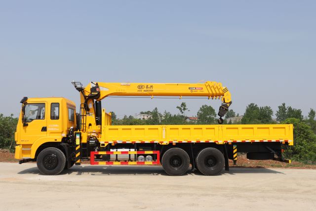 Parts for SQS350-5T 14-Ton 5-Section Straight-Boom Crane, Suizhou Hongda Automobile Sales Co., Ltd.,Parts for SQS350-5T 14-Ton 5-Section Straight-Boom Crane