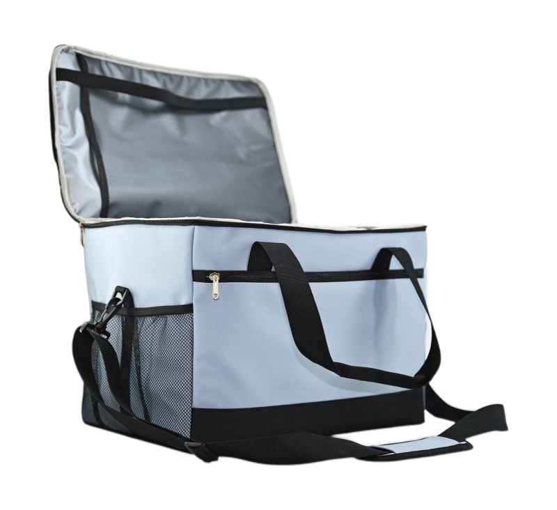 33L Insulated Cooler Bag - Easy to carry due to the durable straps. Keeps items cool,MY SHOP,33L Insulated Cooler Bag - Easy to carry due to the durable straps. Keeps items cool