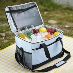 33L Insulated Cooler Bag - Easy to carry due to the durable straps. Keeps items cool,Professional Cooler Bags & Storage Boxes Manufacturer | BSCI Audited Factory | Qianyi,33L Insulated Cooler Bag - Easy to carry due to the durable straps. Keeps items cool