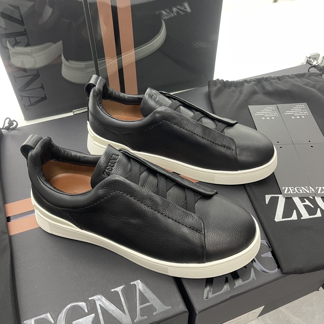 Men Black Genuine Leather Elastic Slip On Sneakers Low Top Business Casual Daily Walking Shoes