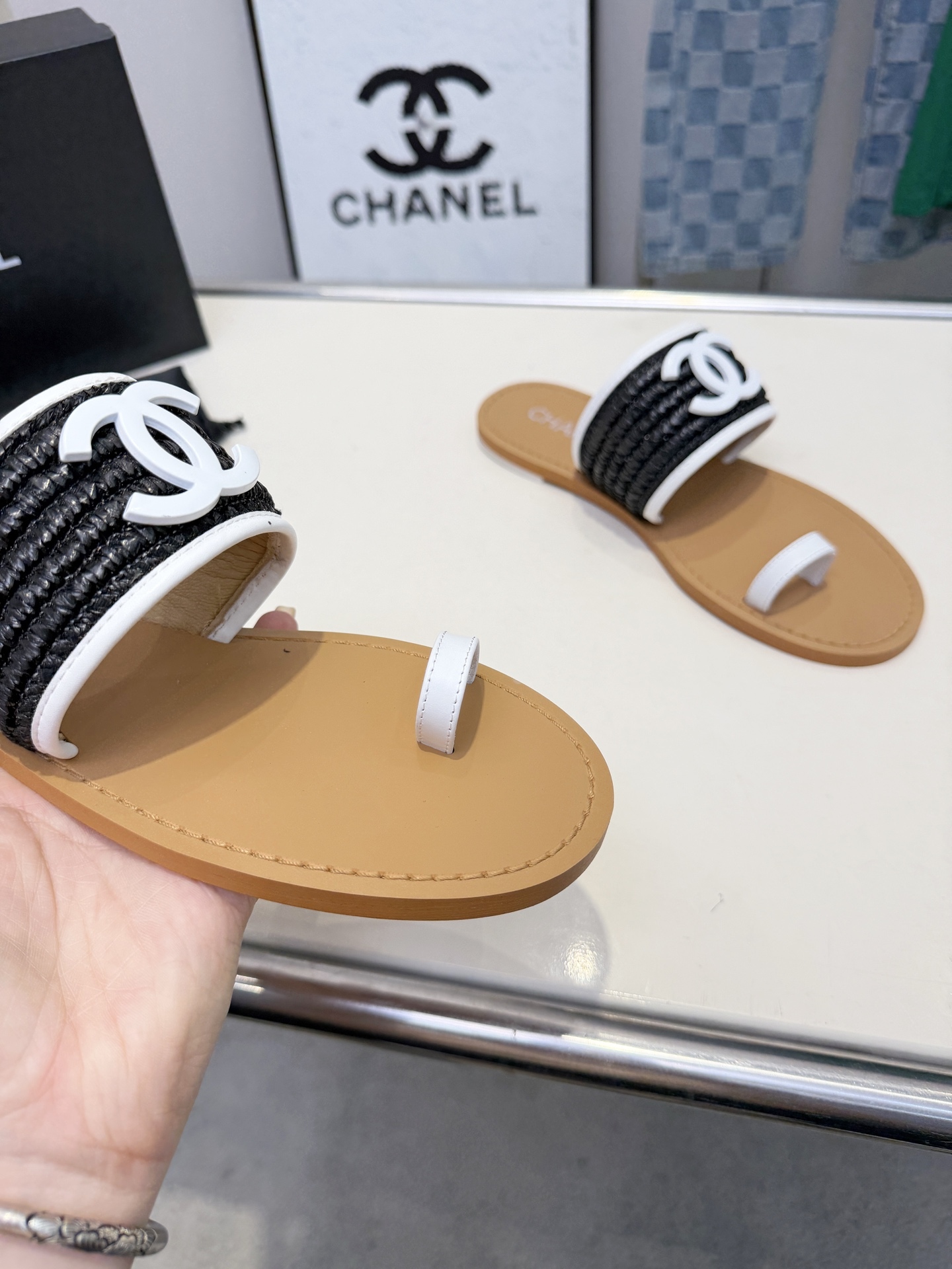 Women Woven Strap Flat Slide Sandals Summer Open Toe Slip On Casual Beach Slippers For Ladies