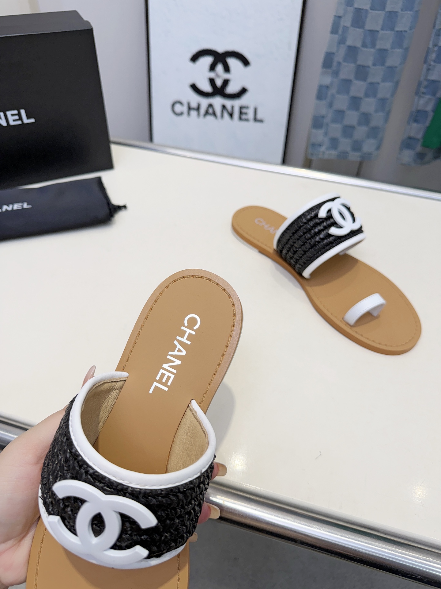Women Woven Strap Flat Slide Sandals Summer Open Toe Slip On Casual Beach Slippers For Ladies