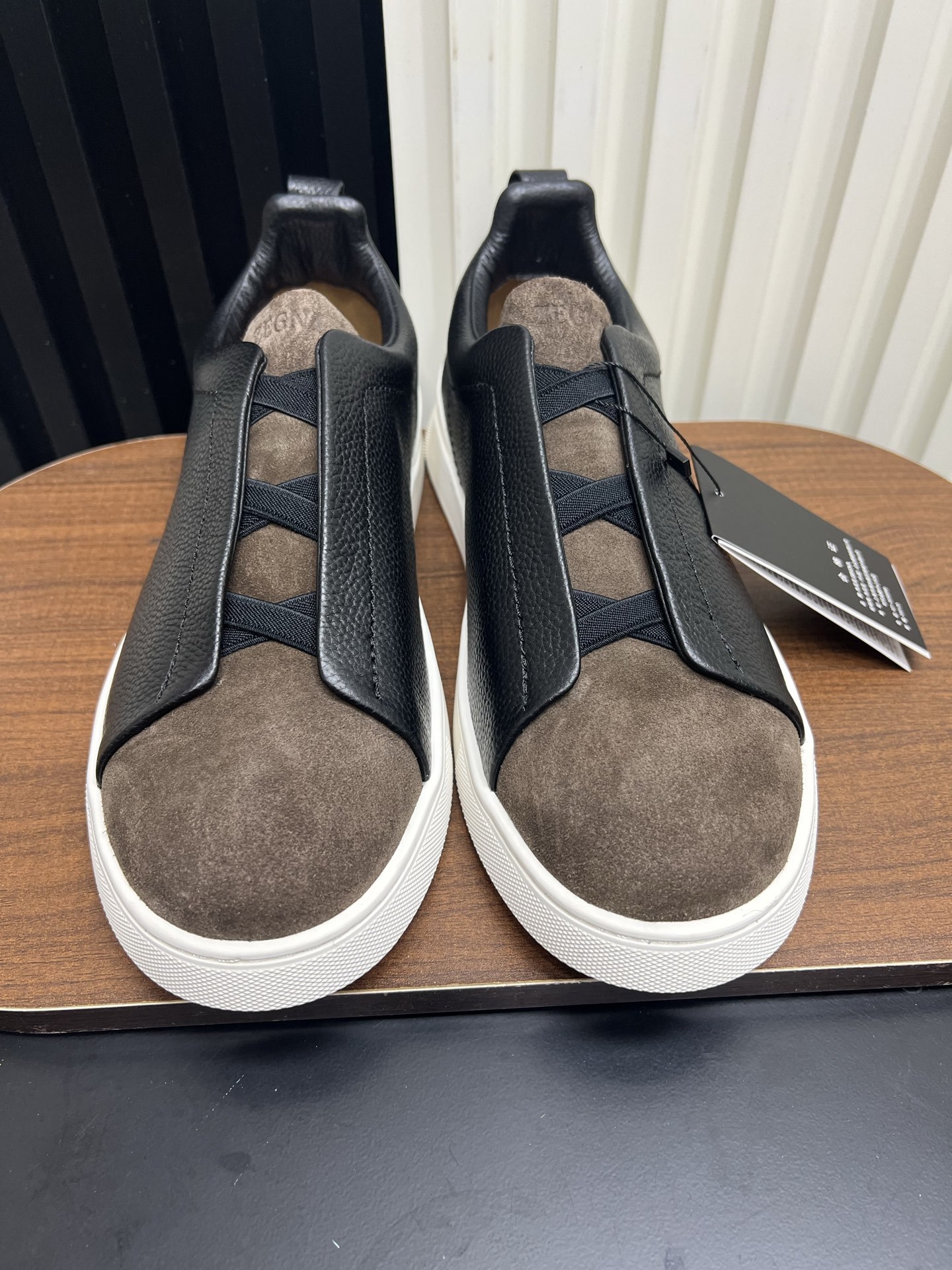 Men Slip-On Leather Suede Spliced Casual Shoes Black Dark Brown Laceless Sneakers