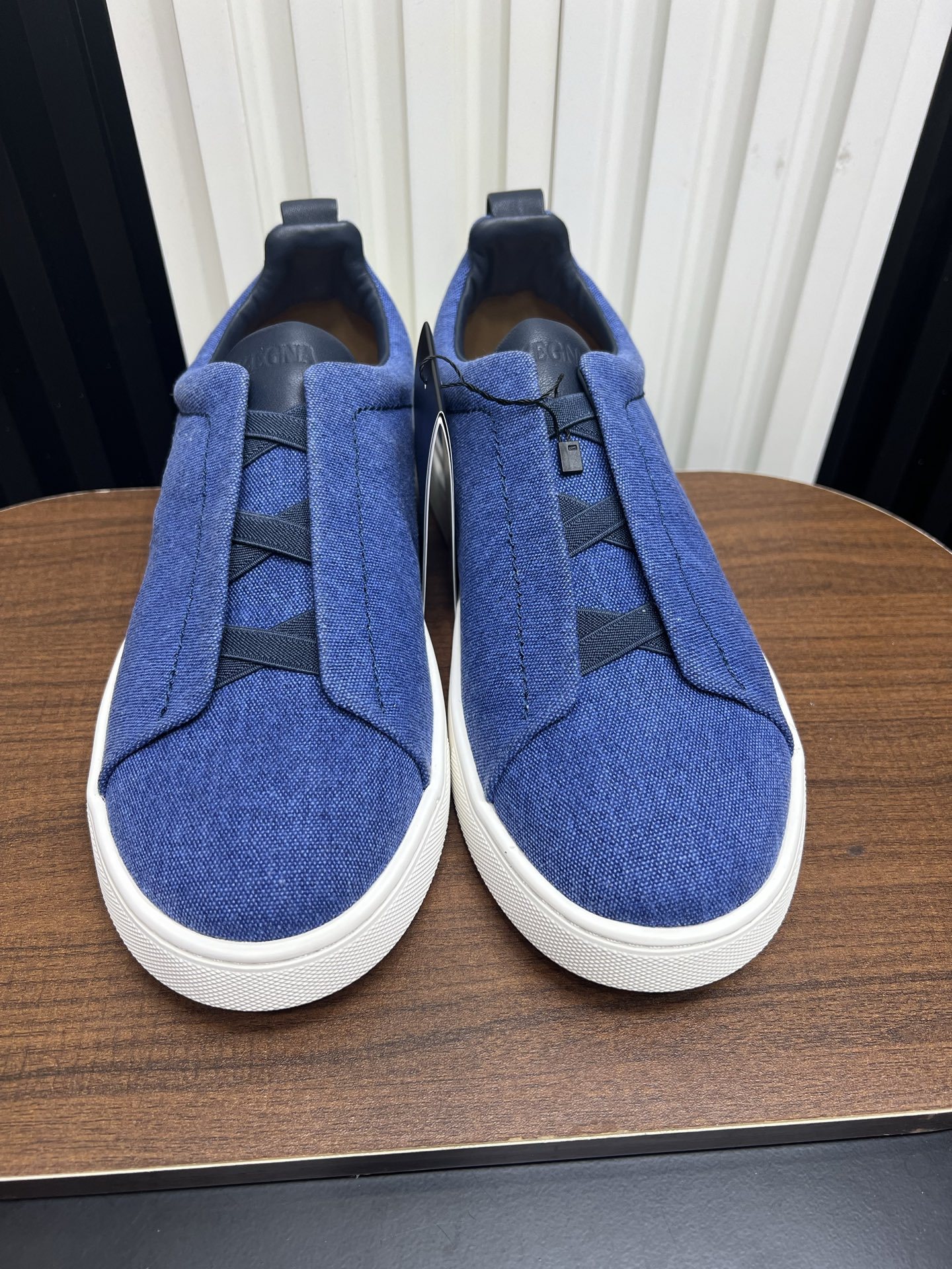 Men Slip-On Canvas Casual Shoes Blue Laceless Walking Sneakers