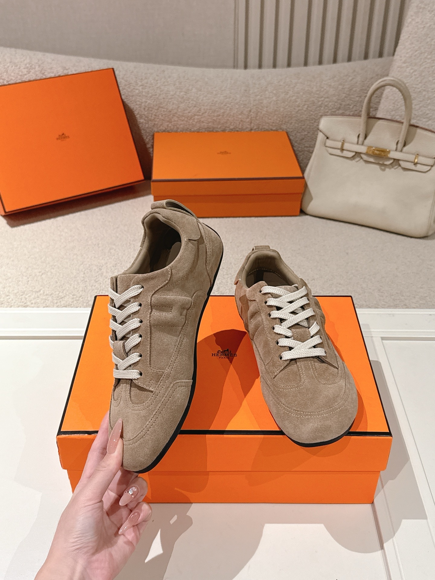 Women Suede Retro Sneakers Soft Flat Casual Shoes Lace Up German Trainer Shoes