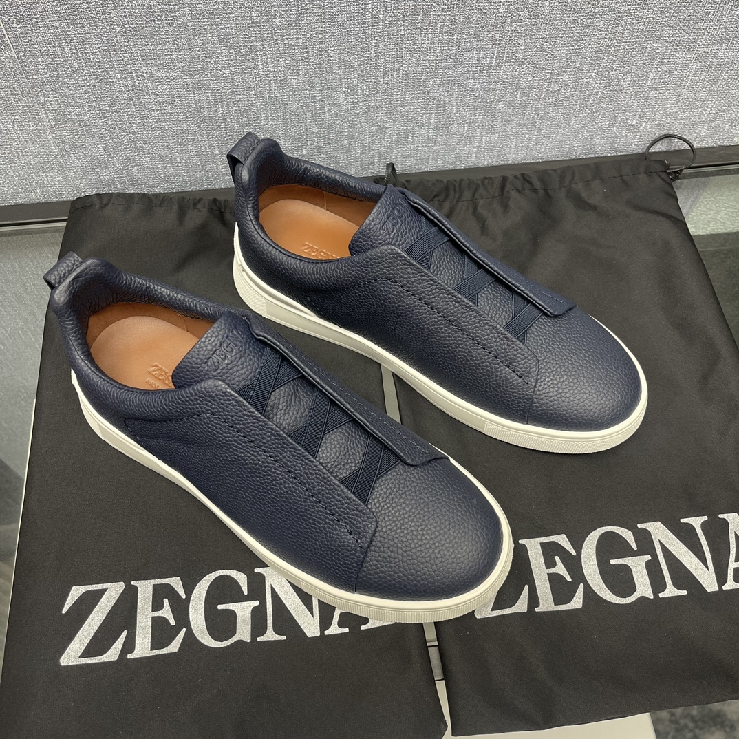 Men Dark Blue Leather Slip On Casual Sneakers Elastic Band Low Top Business Daily Walking Shoes