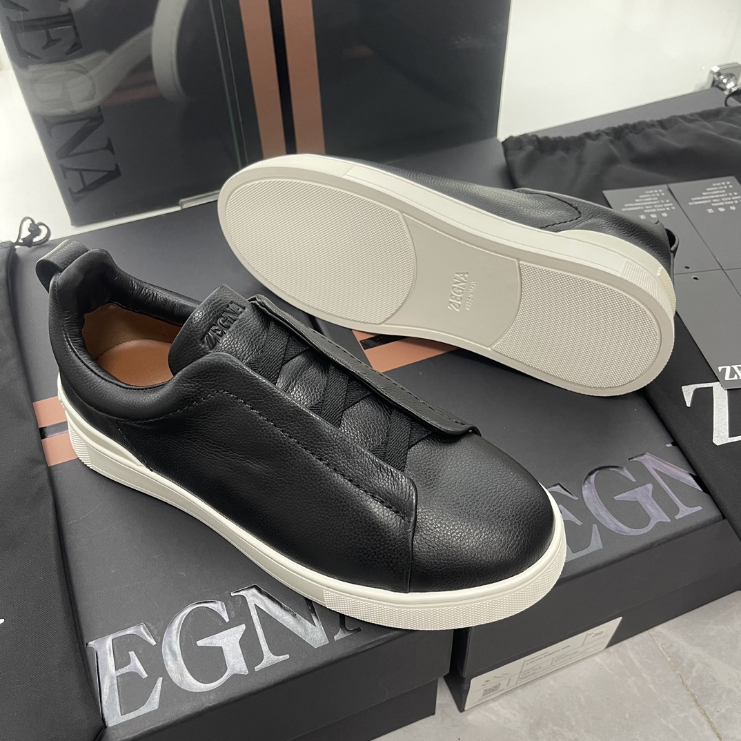 Men Black Genuine Leather Elastic Slip On Sneakers Low Top Business Casual Daily Walking Shoes