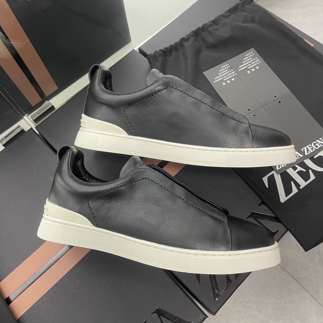 Men Black Genuine Leather Elastic Slip On Sneakers Low Top Business Casual Daily Walking Shoes