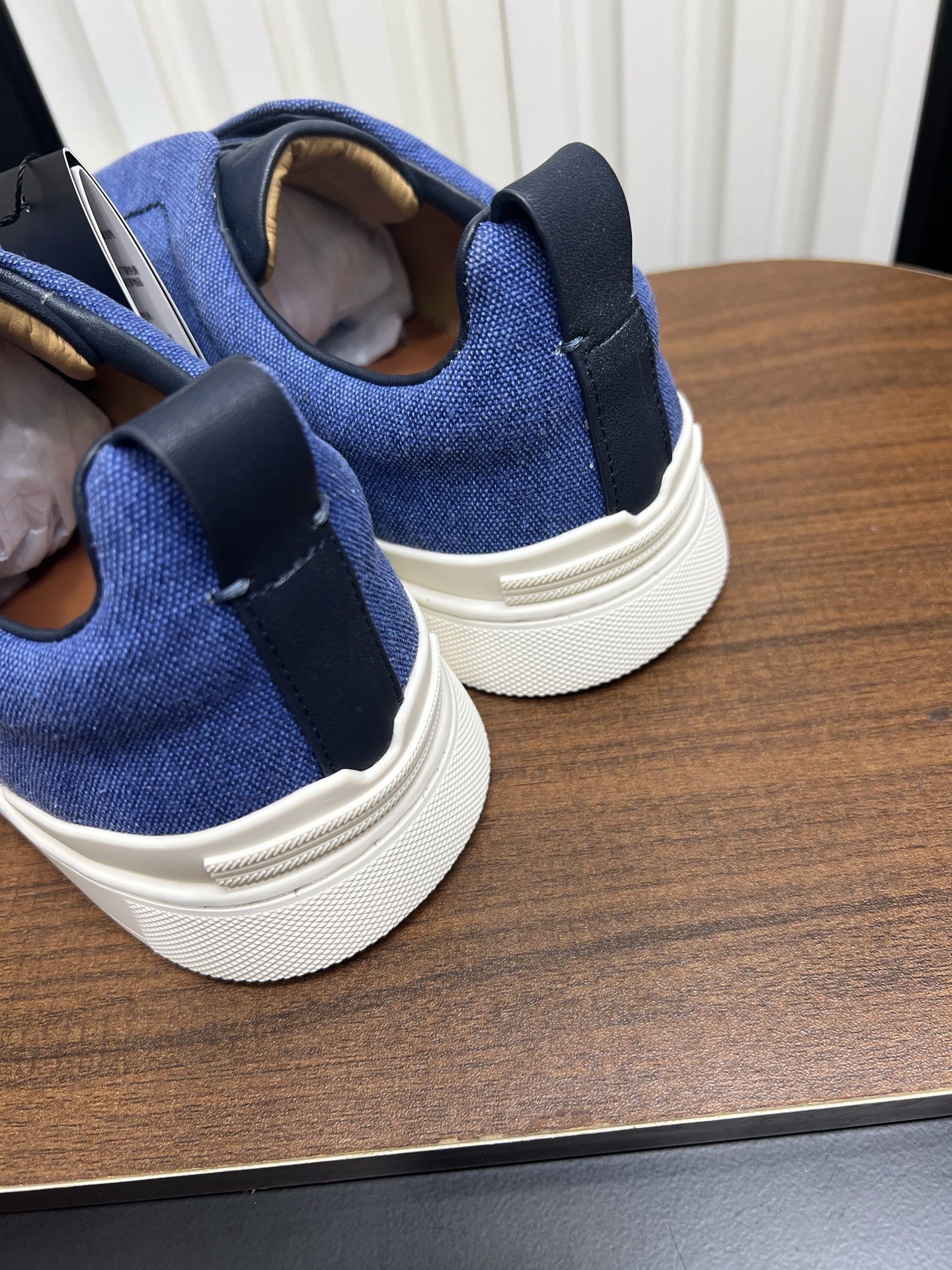 Men Slip-On Canvas Casual Shoes Blue Laceless Walking Sneakers