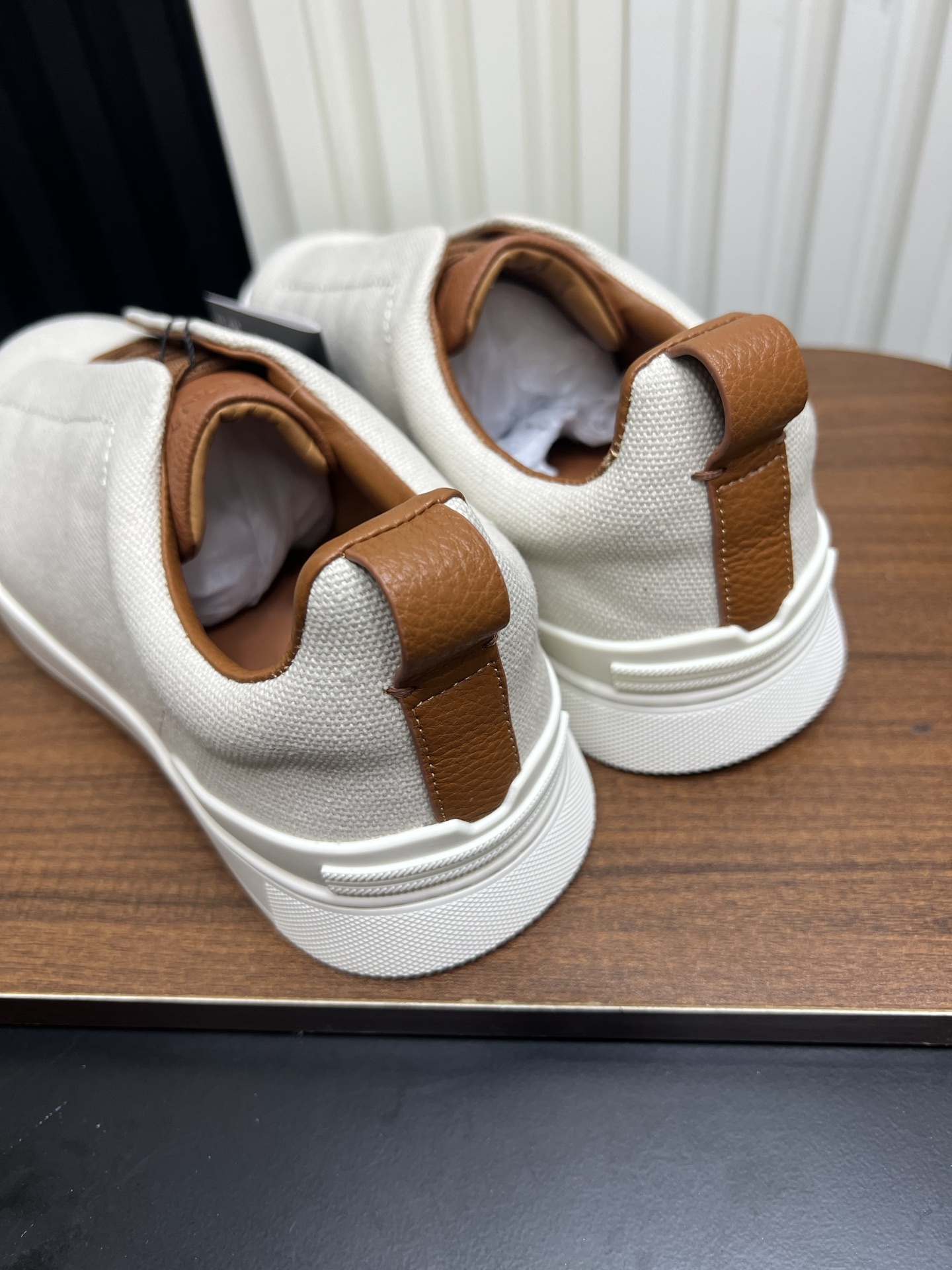 Men Slip-On Canvas Casual Shoes White Brown Laceless Walking Sneakers