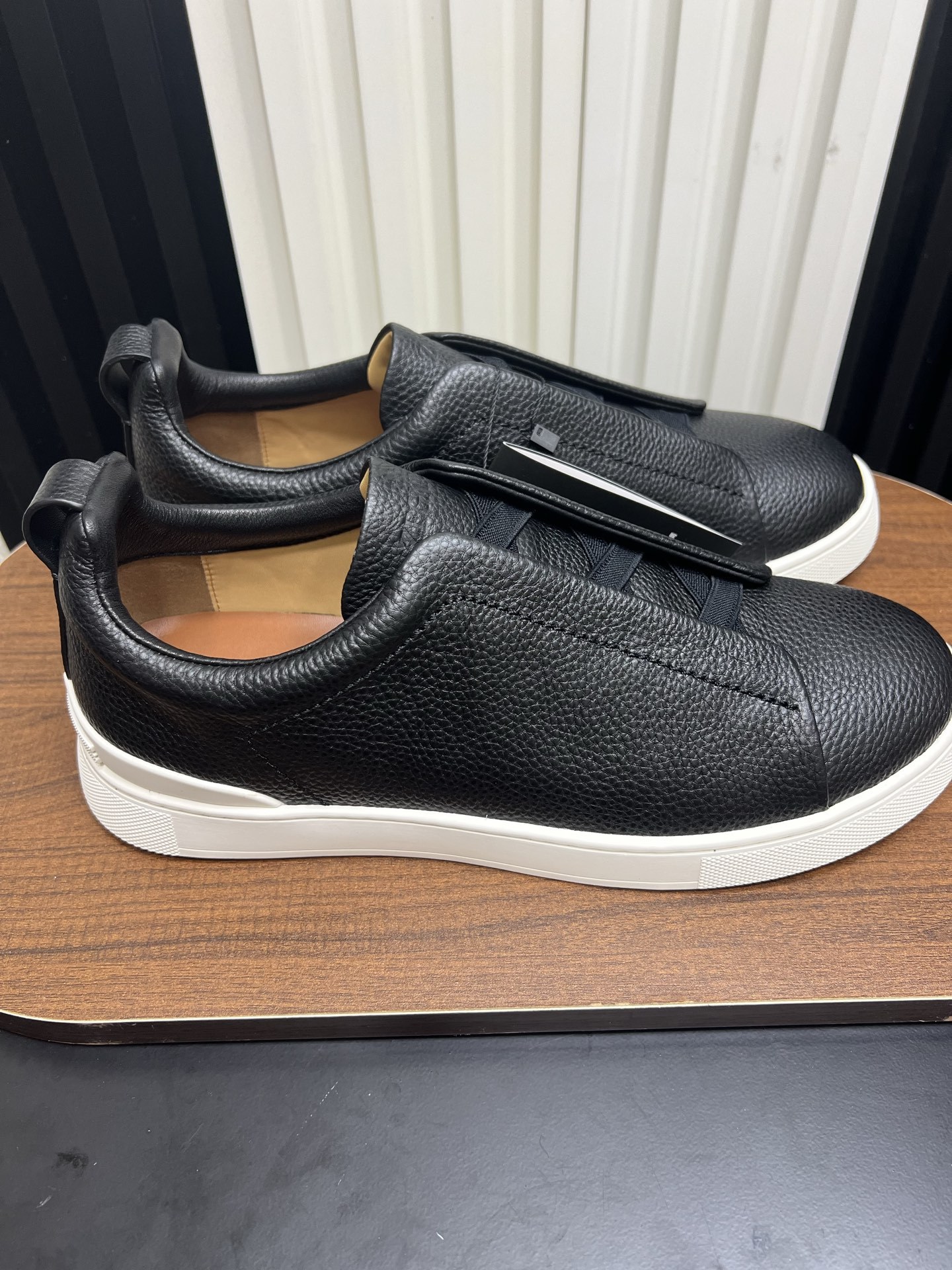 Men Black Leather Laceless Slip On Sneakers Low Top Business Casual Walking Shoes