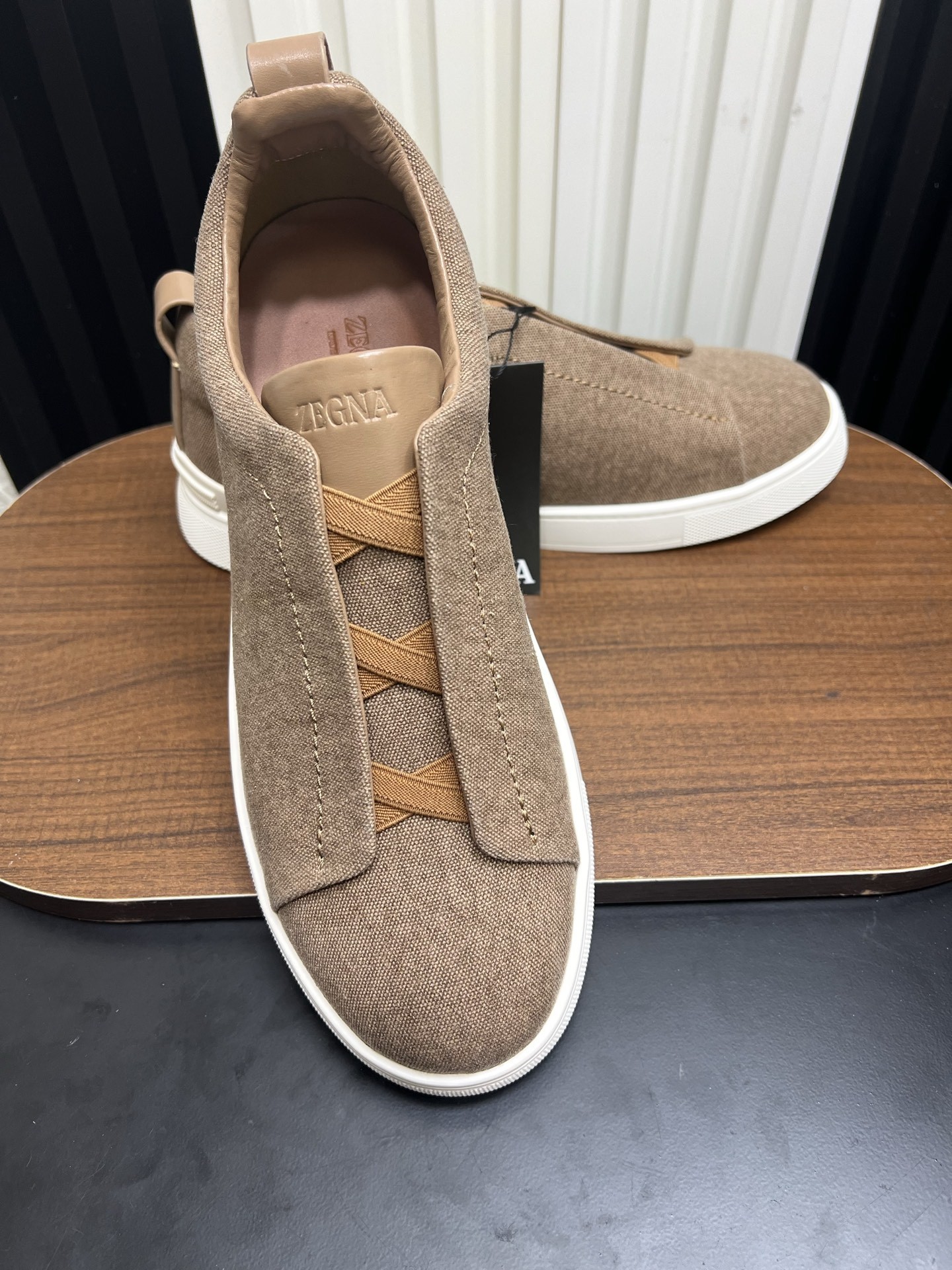 Men Brown Fabric Laceless Slip On Sneakers Low Top Casual Walking Shoes