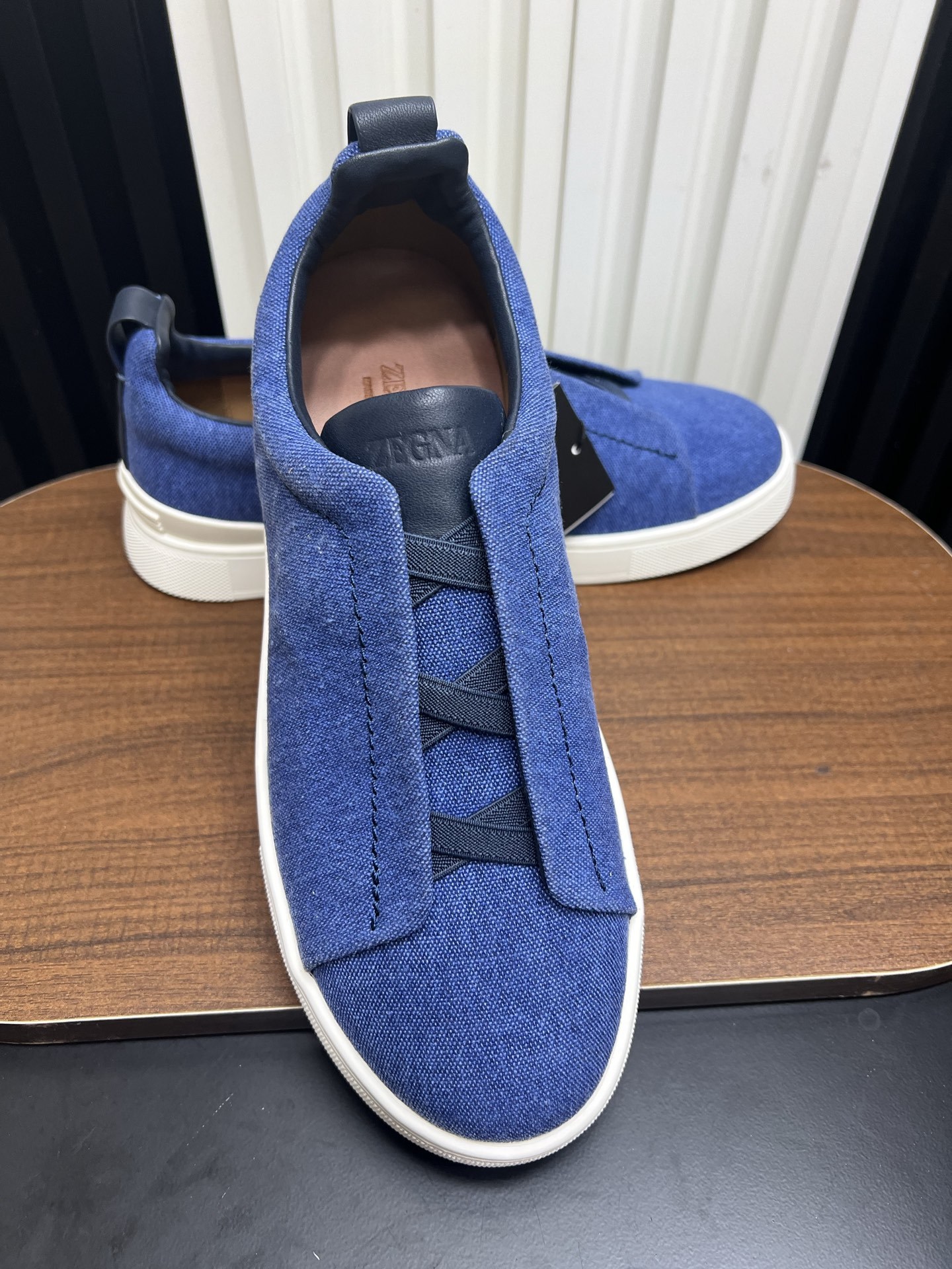 Men Slip-On Canvas Casual Shoes Blue Laceless Walking Sneakers