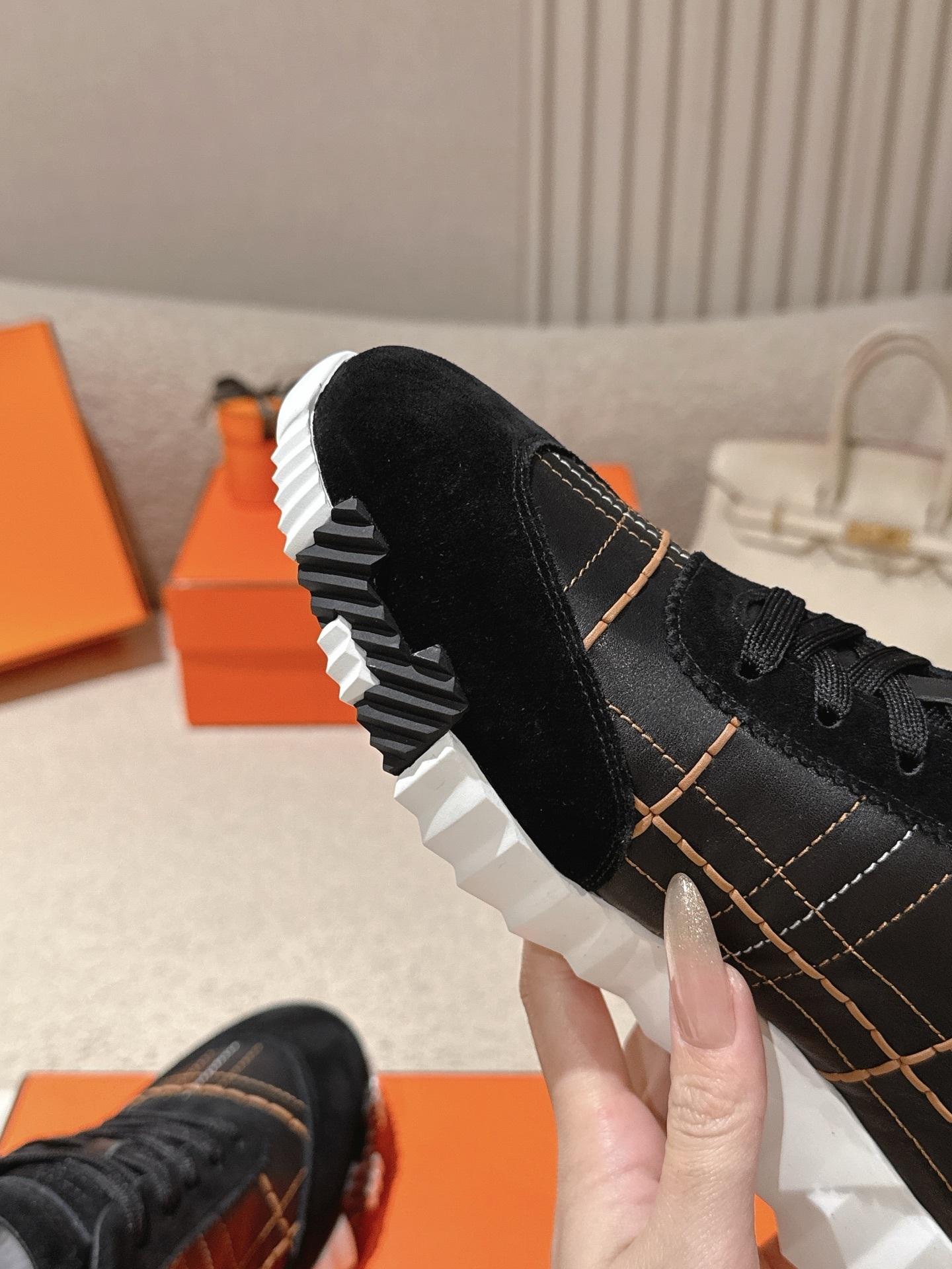 Women Grid Stitching Lace Up Platform Sneakers Leather Casual Walking Shoes