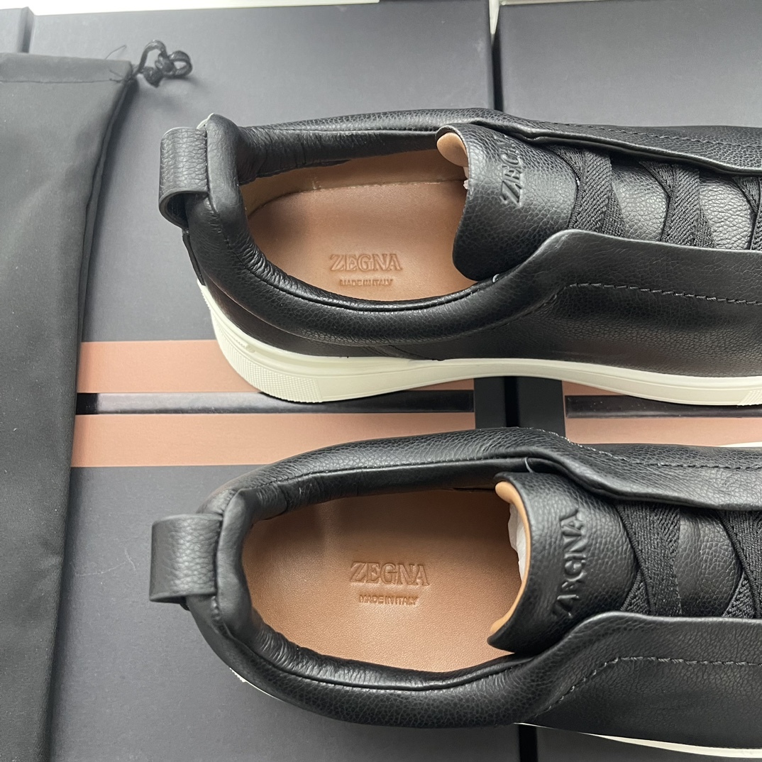 Men Black Genuine Leather Elastic Slip On Sneakers Low Top Business Casual Daily Walking Shoes