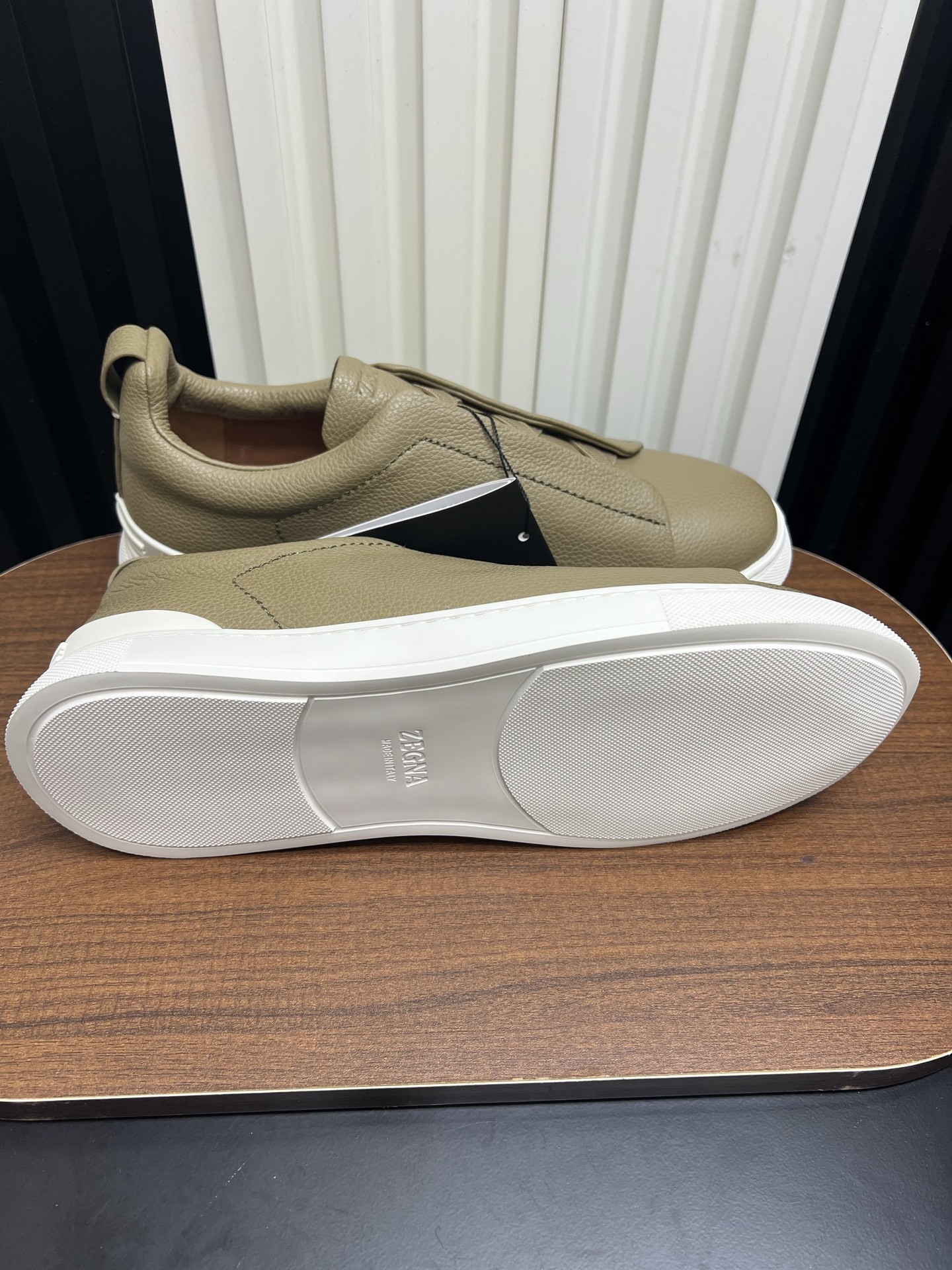 Men Slip-On Leather Casual Shoes Khaki Laceless Walking Sneakers