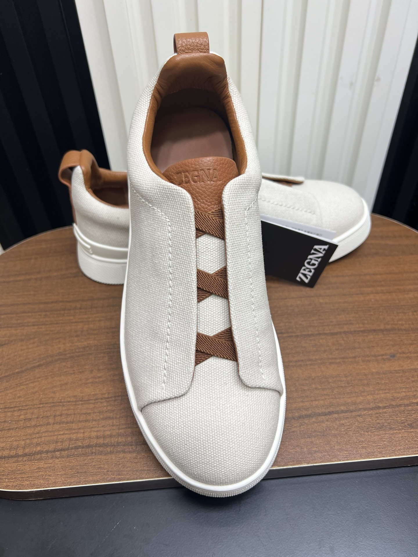 Men Slip-On Canvas Casual Shoes White Brown Laceless Walking Sneakers