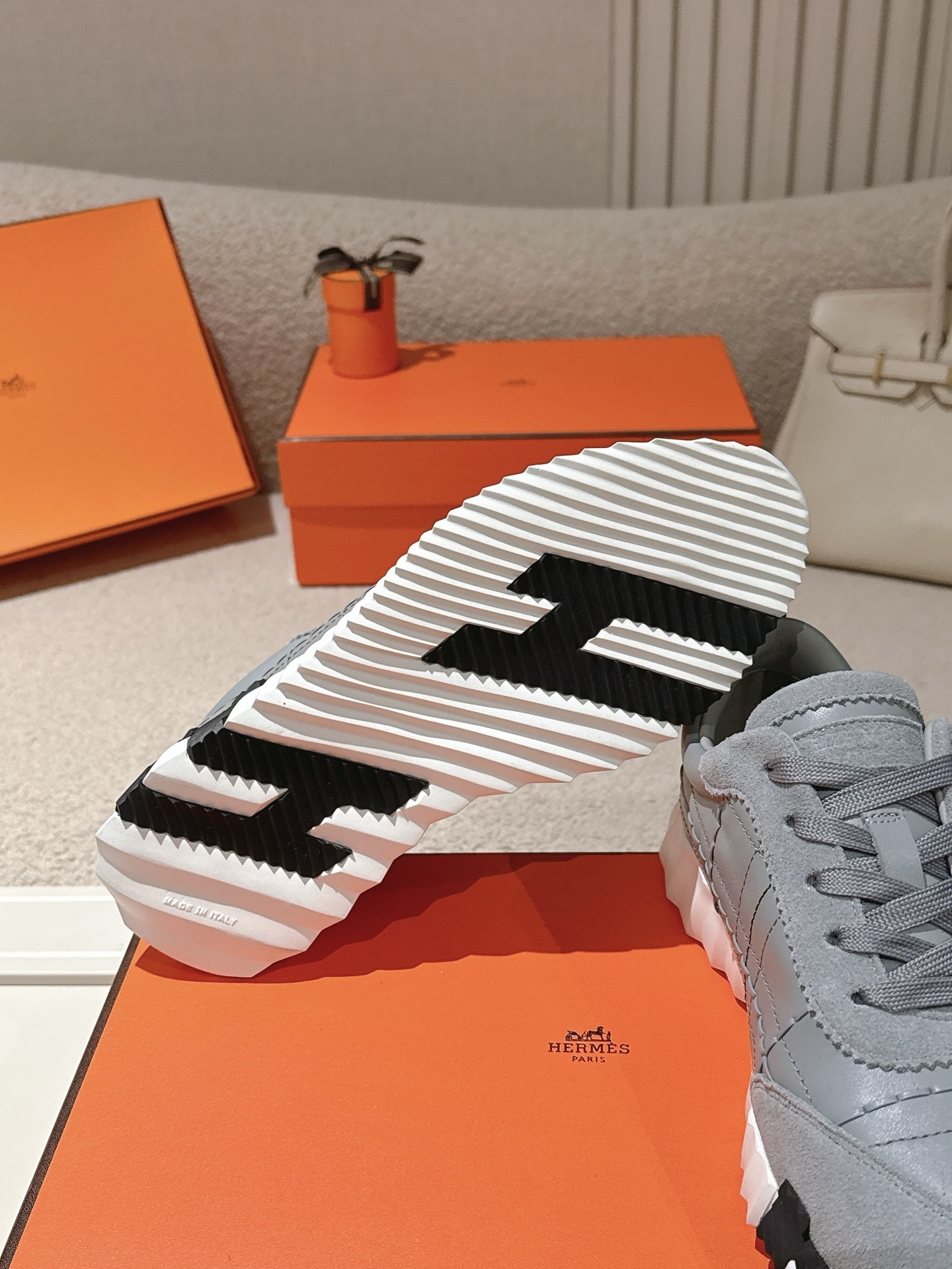 Women Lace Up Platform Sneakers Soft Leather Casual Walking Trainers