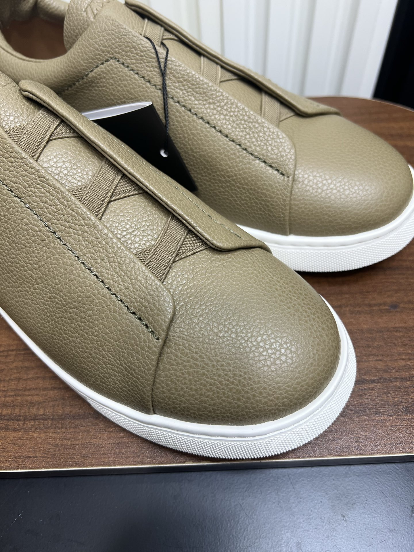 Men Slip-On Leather Casual Shoes Khaki Laceless Walking Sneakers