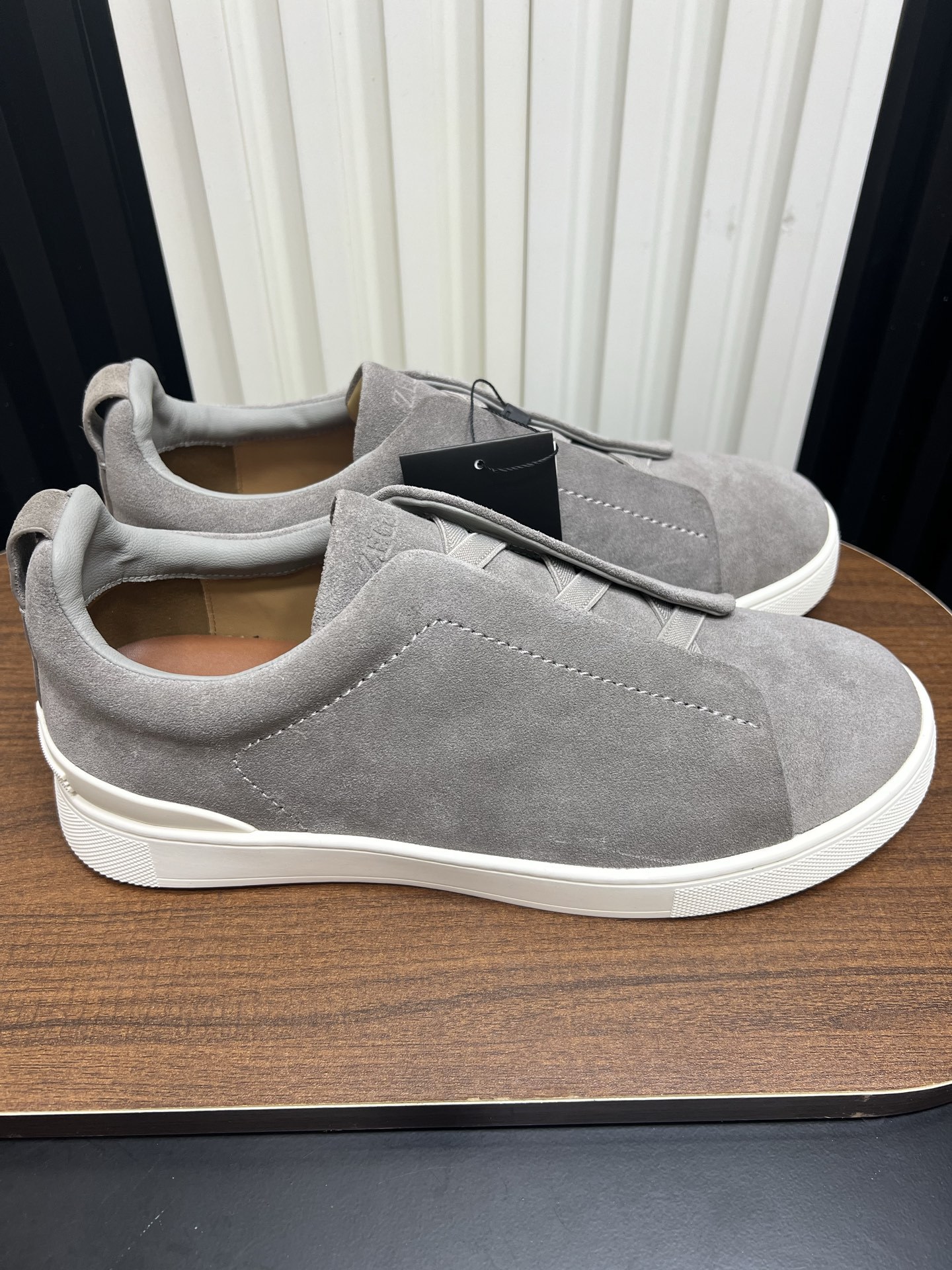 Men Slip-On Suede Casual Shoes Grey Laceless Walking Sneakers