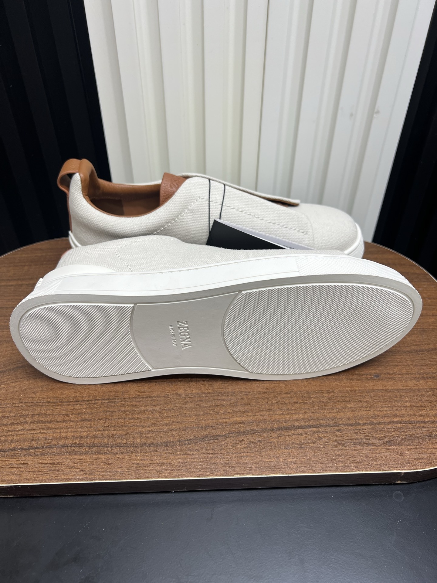 Men Slip-On Canvas Casual Shoes White Brown Laceless Walking Sneakers