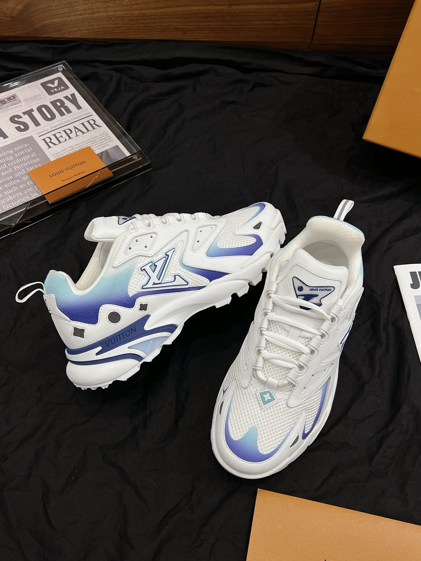 White Blue Gradient Chunky Platform Dad Shoes Men Breathable Mesh Sneakers Non-Slip Outdoor Walking Casual Sports Trainers