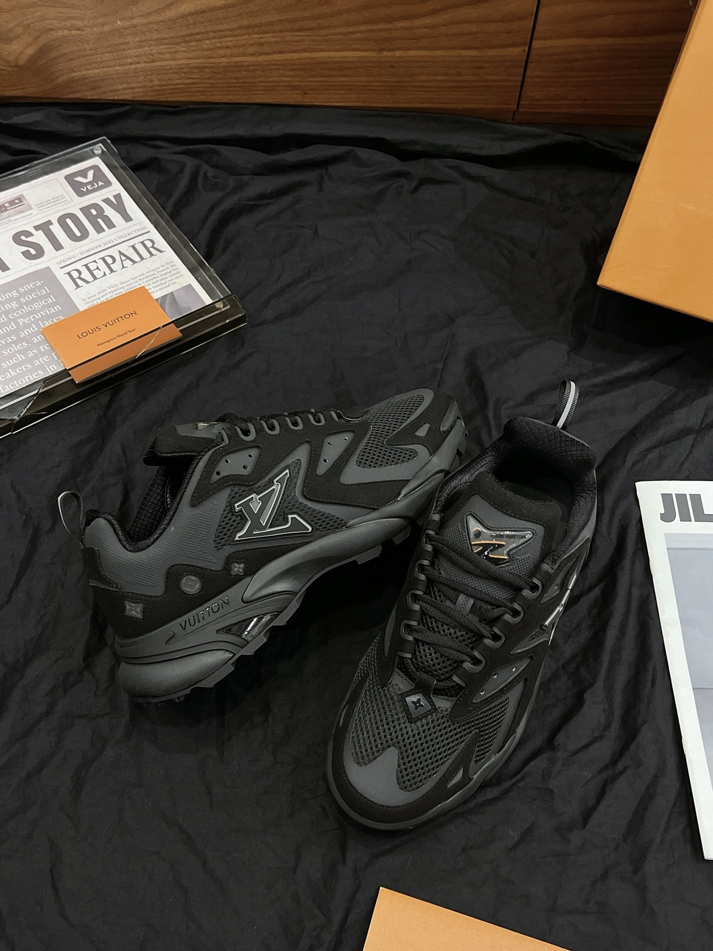 All Black Chunky Platform Dad Shoes Men Breathable Mesh Non-Slip Outdoor Walking Sneakers Fashion Casual Sports Trainers